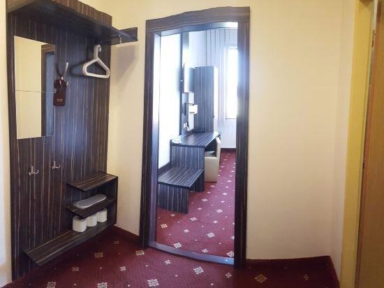 Hotel Montenegro Брунталь Екстер'єр фото